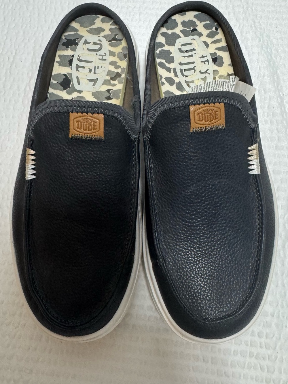 black leather Hey Dude Austin Lift slip-on white platform black size 8 - Picture 7 of 11